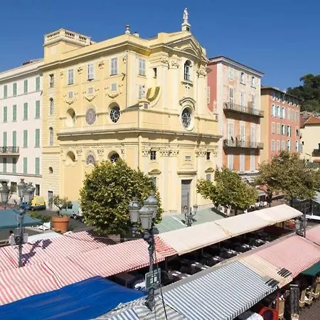 F1 Mezzanine Centre Nice, 1 A 4 Personnes, Quartier Liberation *
